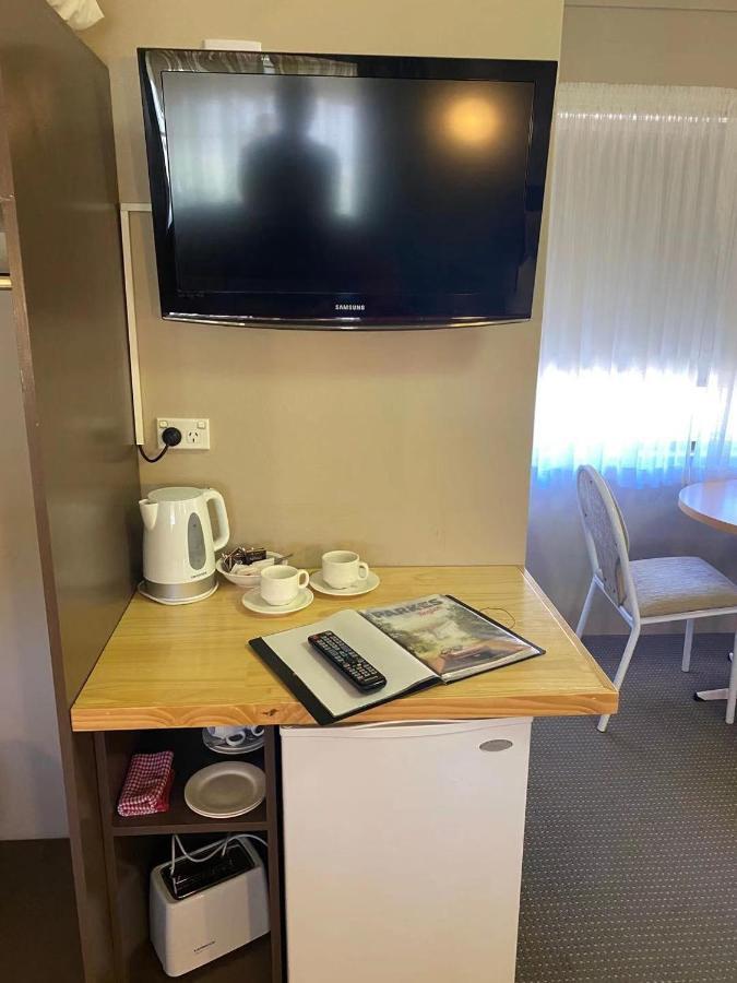 Apollo Motel Паркс Екстер'єр фото