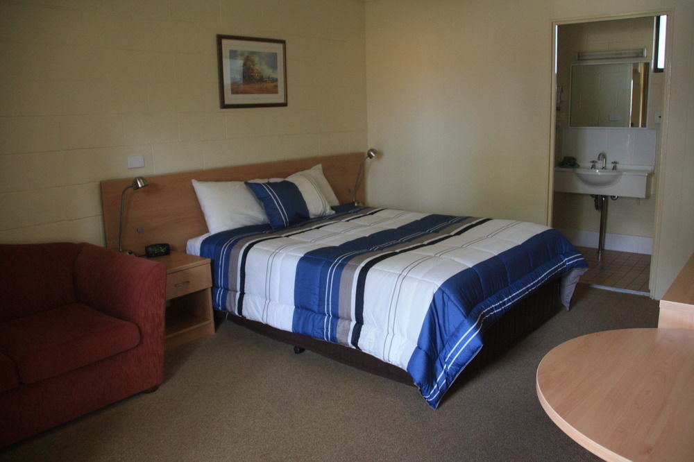 Apollo Motel Паркс Екстер'єр фото