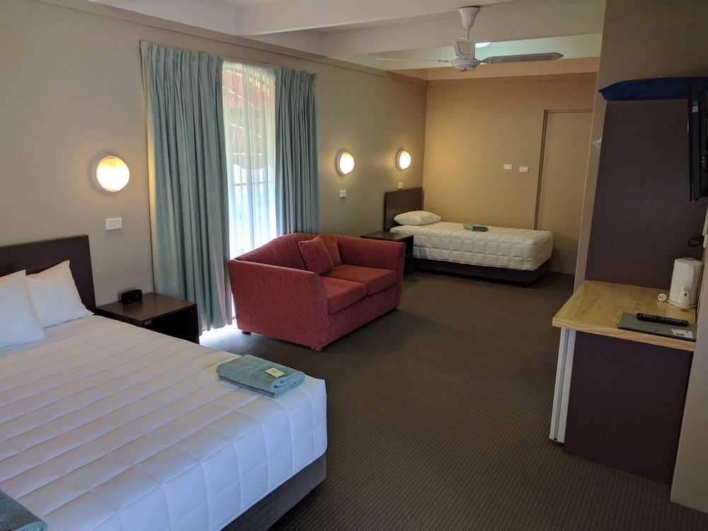 Apollo Motel Паркс Екстер'єр фото